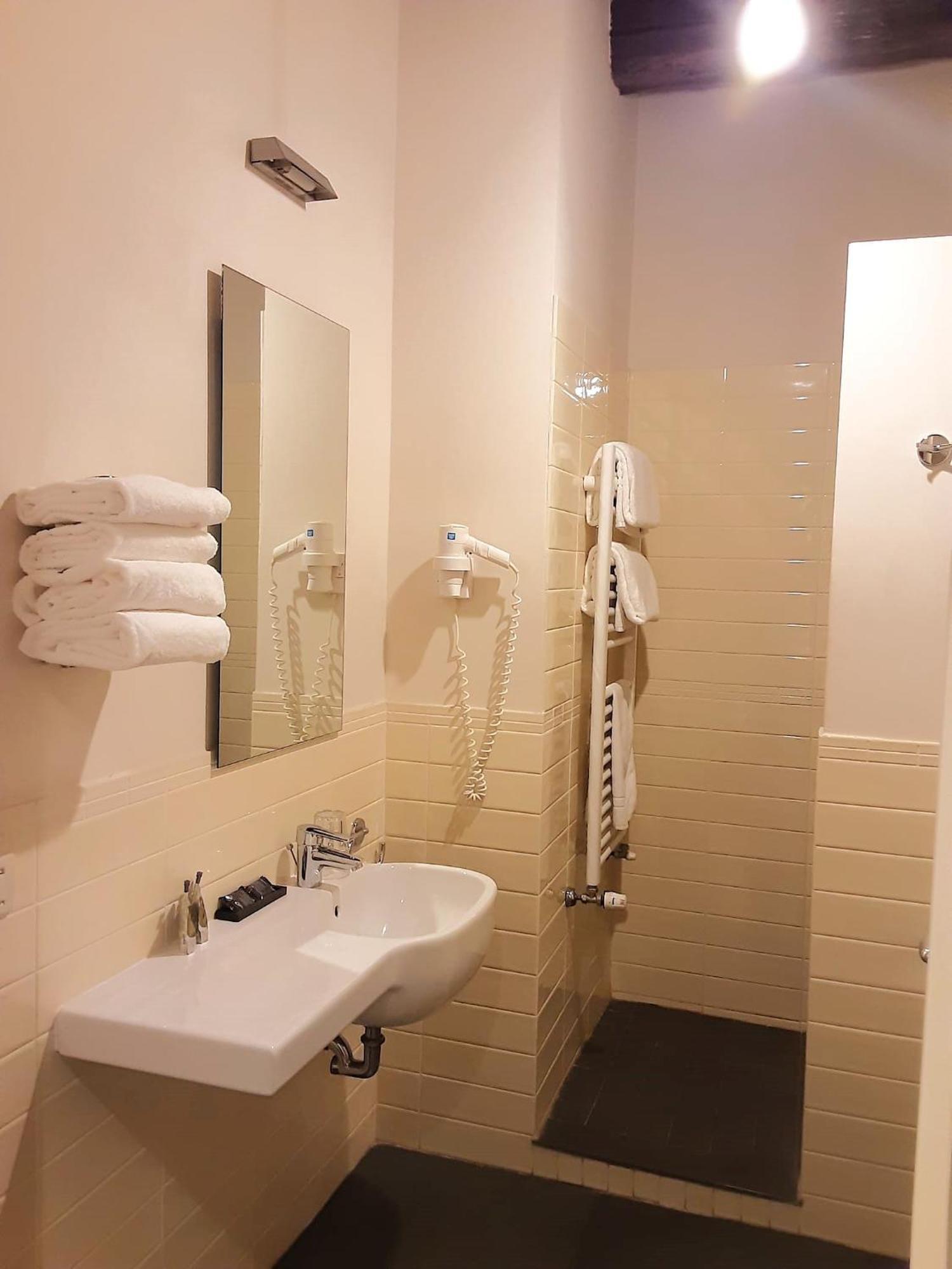 Hotel Antico Podere Propano Saluzzo Exterior photo